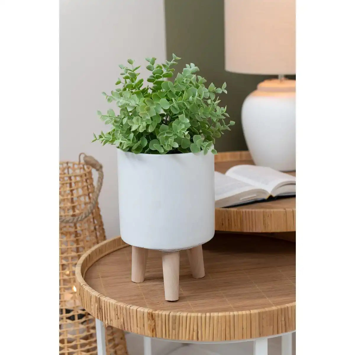 J-Line Blumentopf auf Beinen – Zement – Weiß – klein – Ø 16,00 cm - HomeDesign Knaus
