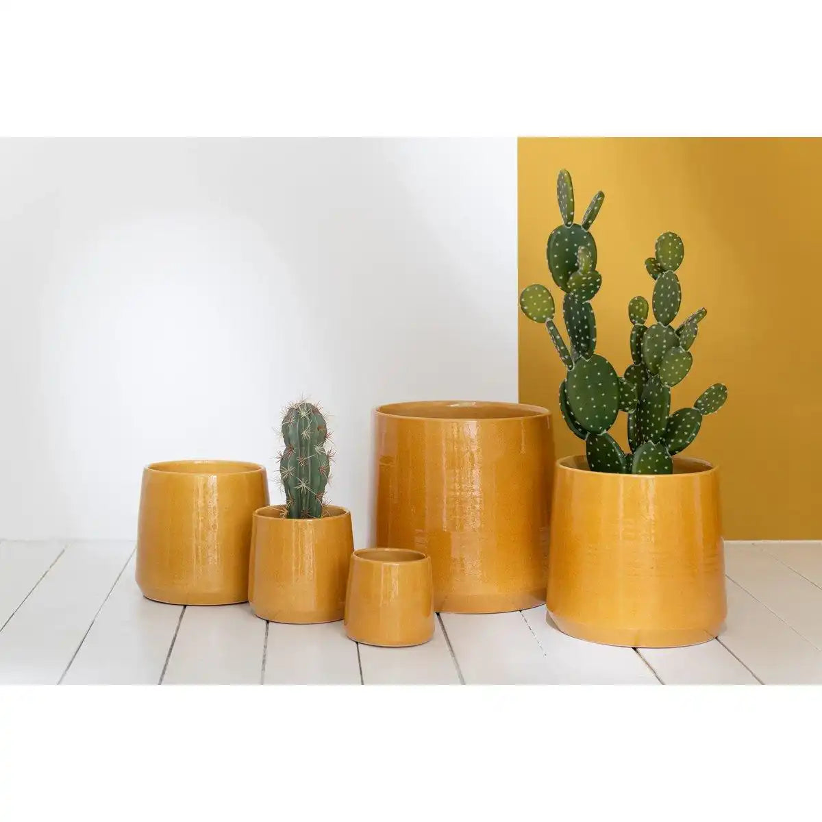 J-Line Blumentopf, rund, Keramik, Ocker, extra klein - HomeDesign Knaus