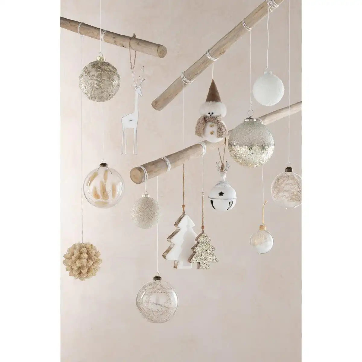 J-Line Box mit 12 Weihnachtskugeln, 4+4+4 getrocknete Zweige, beige, Glas, transparent - HomeDesign Knaus