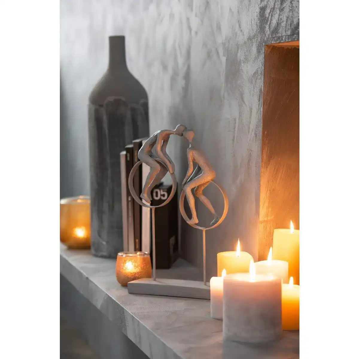 J-Line Dekoration Couple On Circles – Polyresin – Grau - HomeDesign Knaus