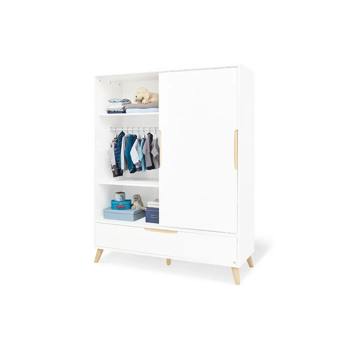 Kinderzimmer 'Move' breit groß, inkl. Wandregal
4-teilig: Kinderbett, breite Wickelkommode, großer Kleiderschrank, Wandregal - HomeDesign Knaus