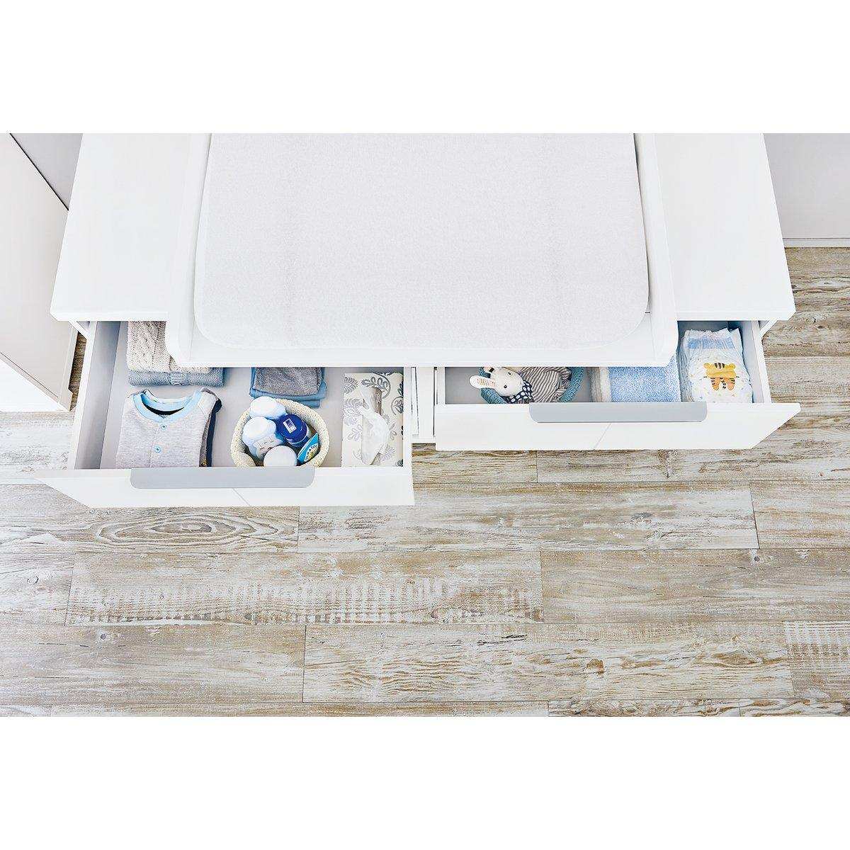 Kinderzimmer 'Polar' extra breit groß, inkl. Wandregal4-teilig: Kinderbett, extrabreite Wickelkommode, großer Kleiderschrank, Wandregal - HomeDesign Knaus