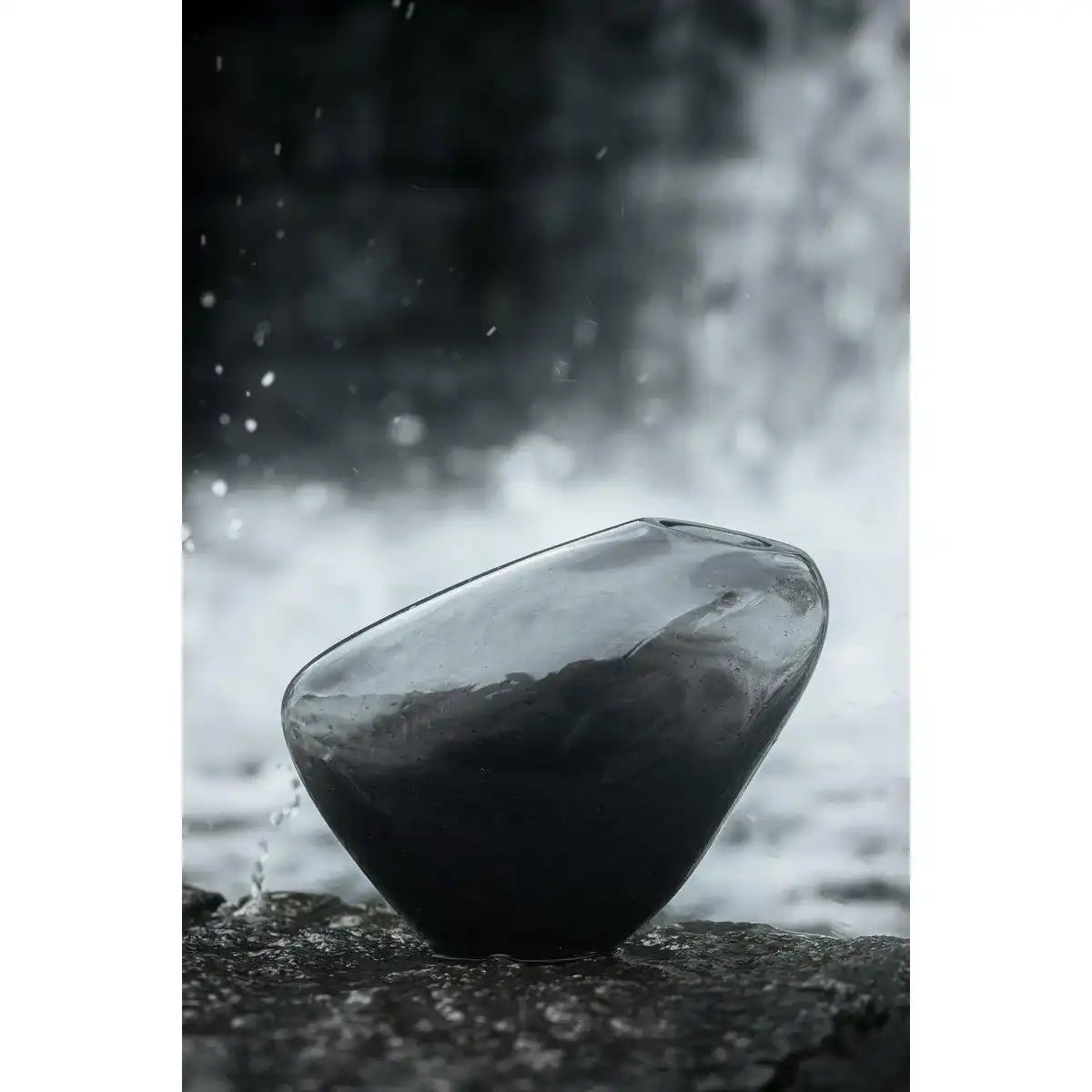 Moderne Vase, hochwertige organische Form, KOOKY16GR - HomeDesign Knaus