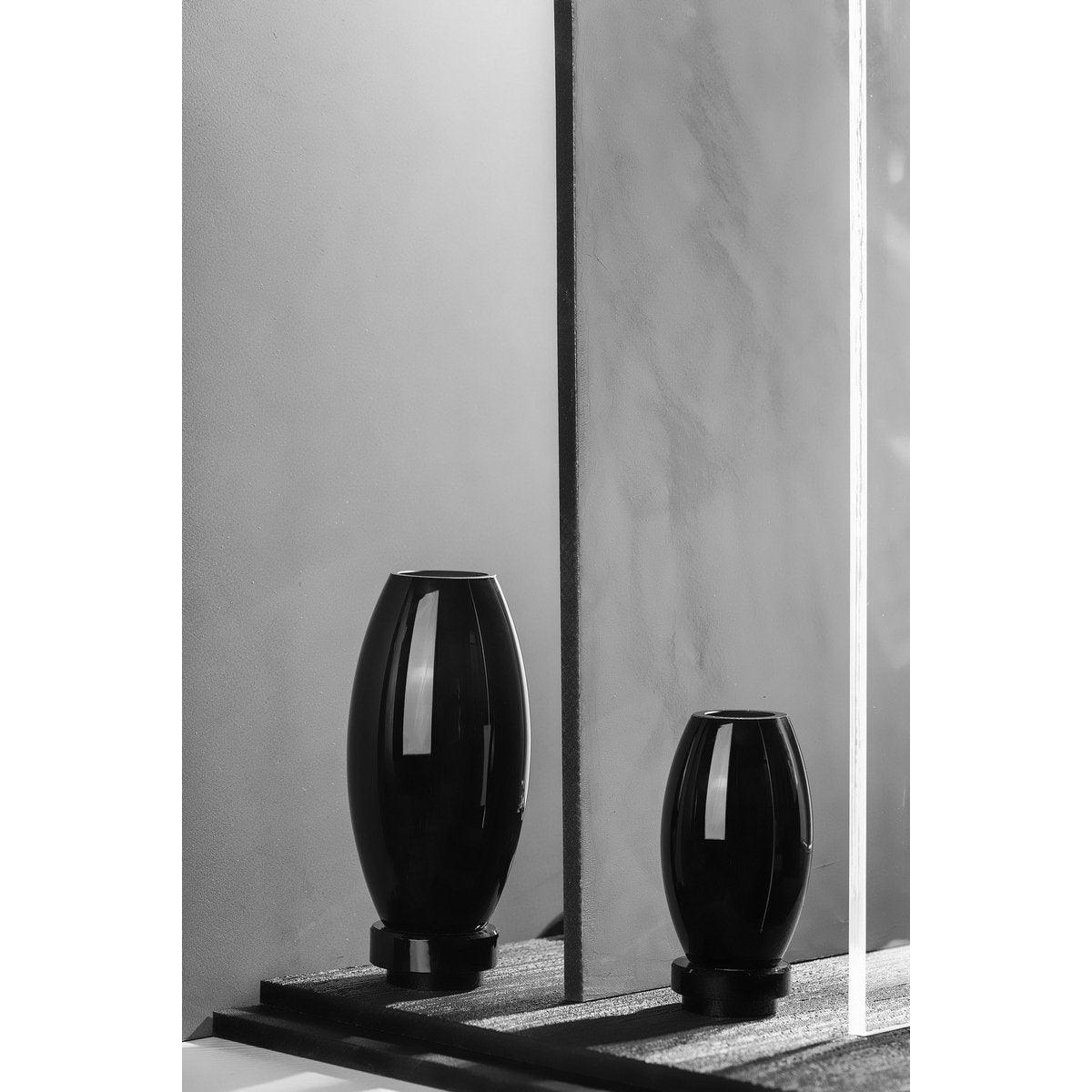 Moderne Vase, innovatives Design, schwarzes High-End-Glas. RUD30 - HomeDesign Knaus