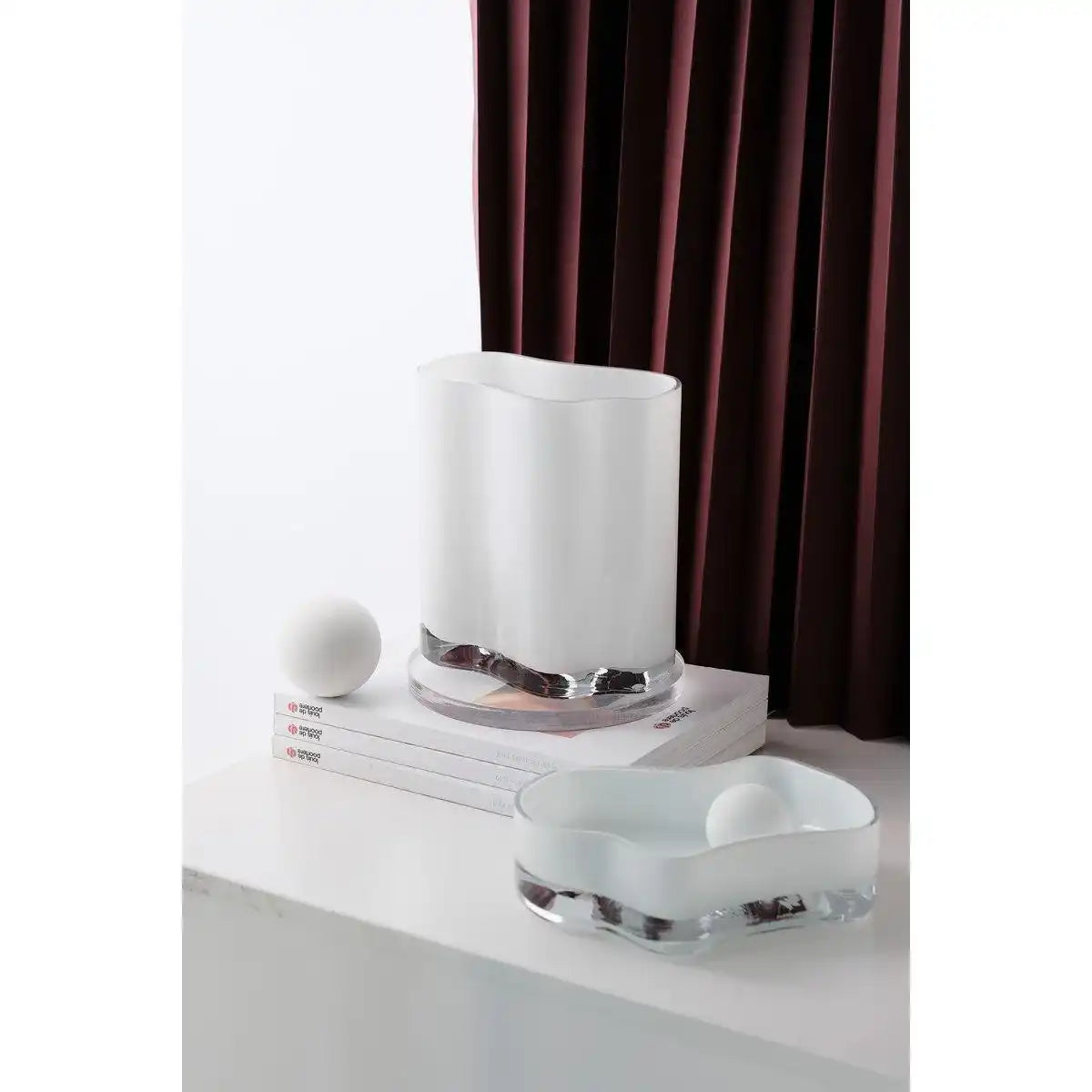 Neue moderne Designvase, inspiriert von CORAL und Aalto, mittlere Größe, COR20WH - HomeDesign Knaus