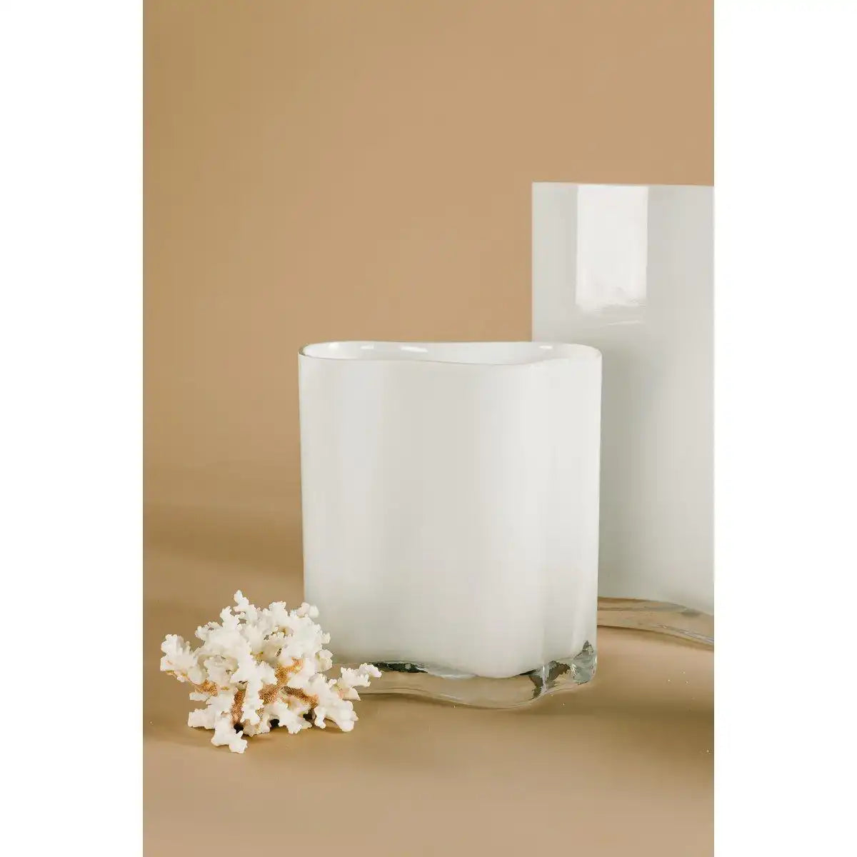 Neue moderne Designvase, inspiriert von CORAL und Aalto, mittlere Größe, COR20WH - HomeDesign Knaus