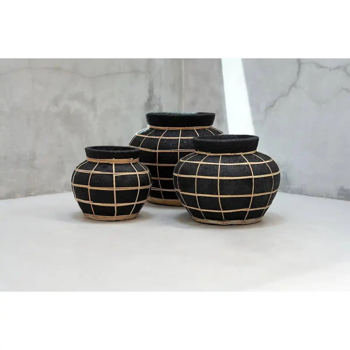 Rattan Beton Bauchvase Natur Handgeflochten - HomeDesign Knaus