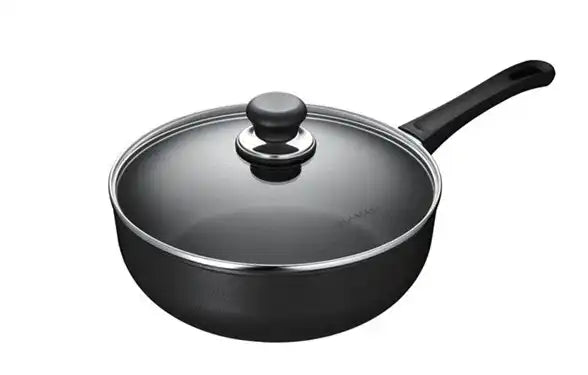 Schmorpfanne mit Deckel Handgegossen Ofenfest Fettfreies Braten Classic - HomeDesign Knaus