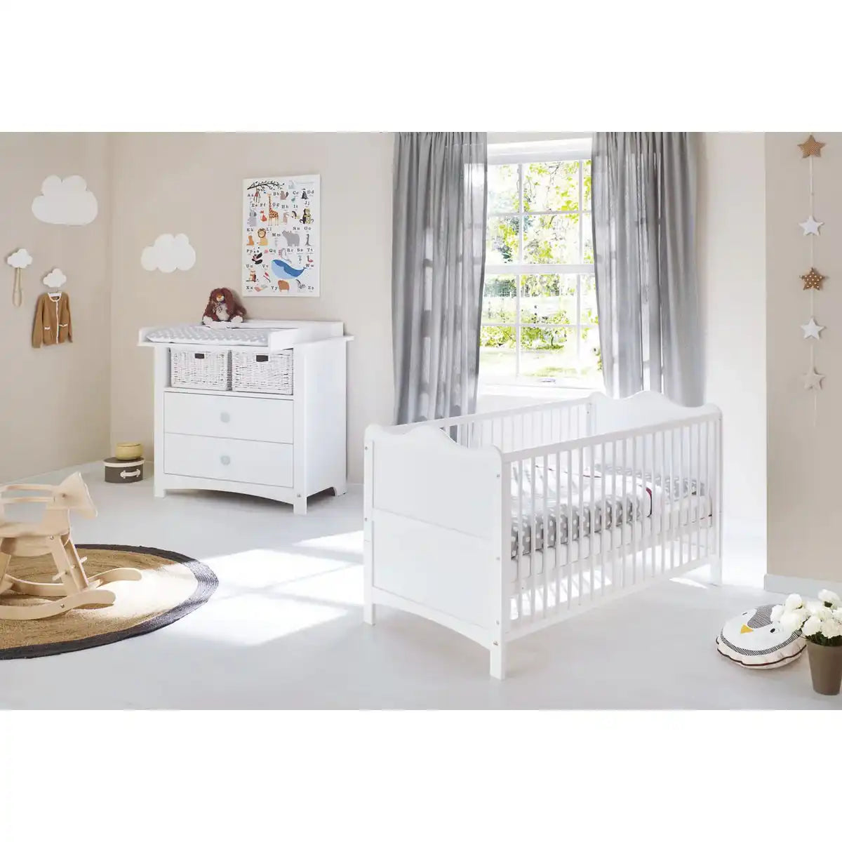 Starter-Set 'Florentina' breit
2-teilig: Kinderbett, breite Wickelkommode - HomeDesign Knaus