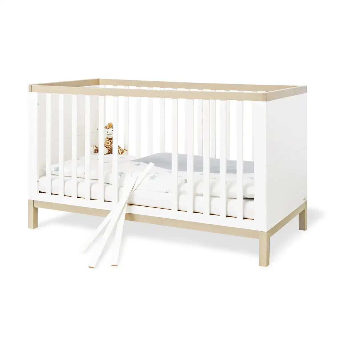 Starter-Set 'Light' breit
2-teilig: Kinderbett, breite Wickelkommode - HomeDesign Knaus