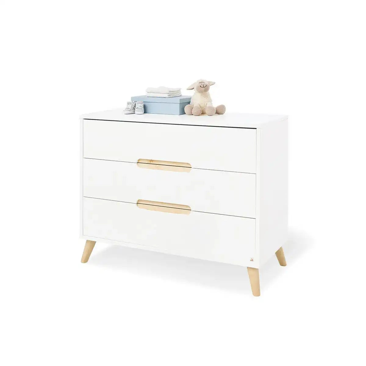 Starter-Set 'Move' breit, inkl. Wandregal
3-teilig: Kinderbett, breite Wickelkommode, Wandregal - HomeDesign Knaus