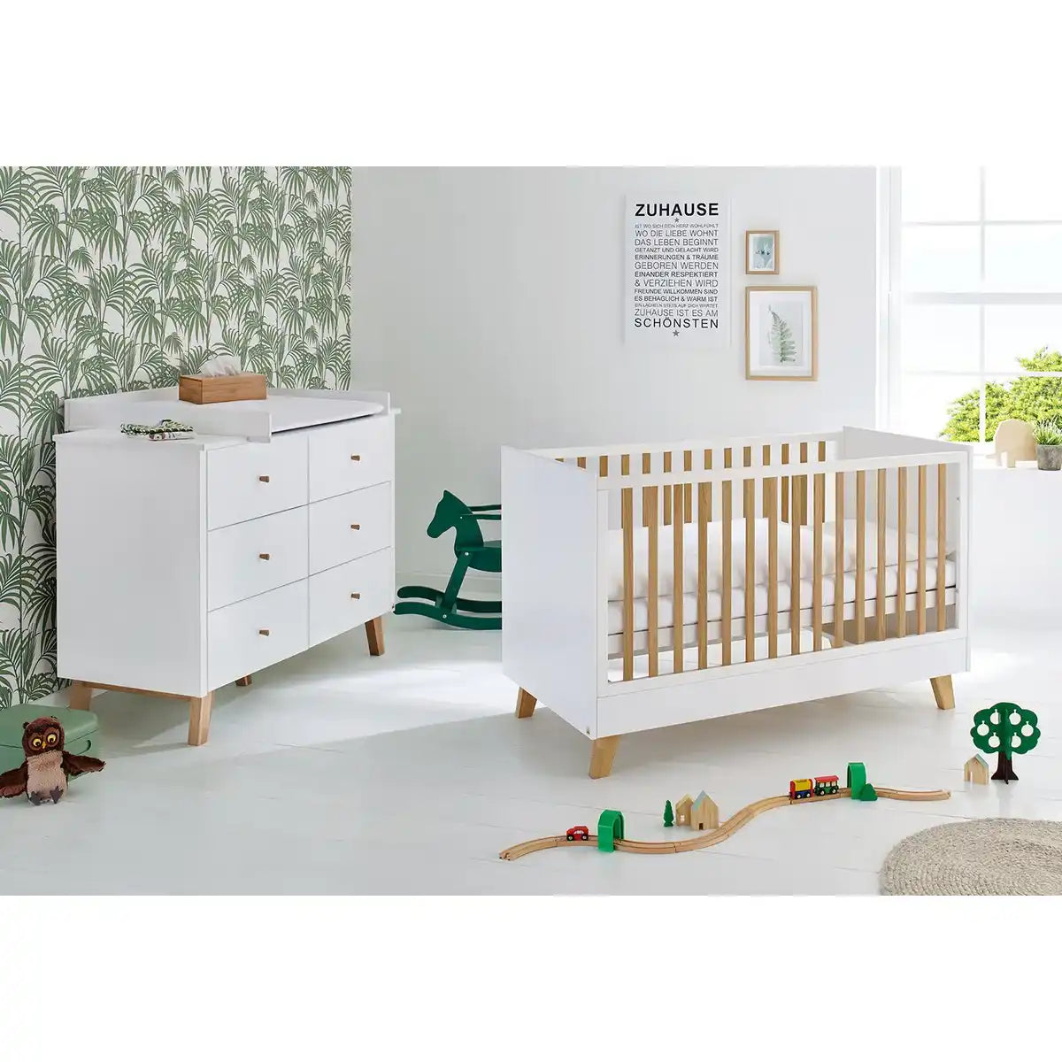 Starter-Set 'Pfanne' extra breit
2-teilig: Kinderbett, extra breite Wickelkommode - HomeDesign Knaus