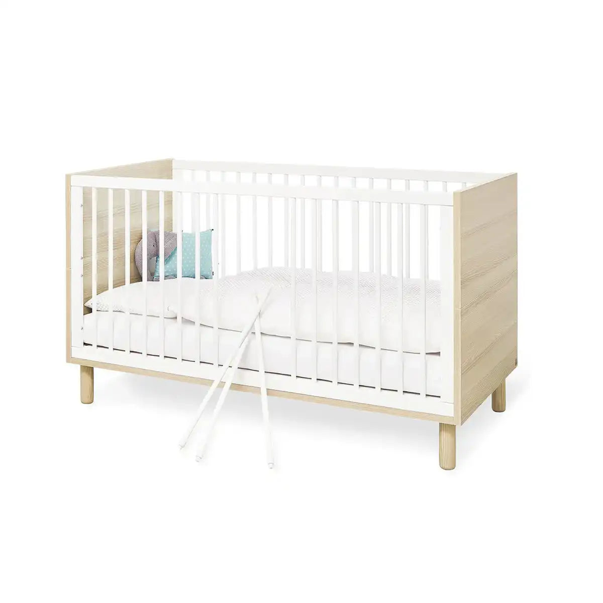 Starterset 'Flow' breit
2-teilig: Kinderbett, breite Wickelkommode - HomeDesign Knaus