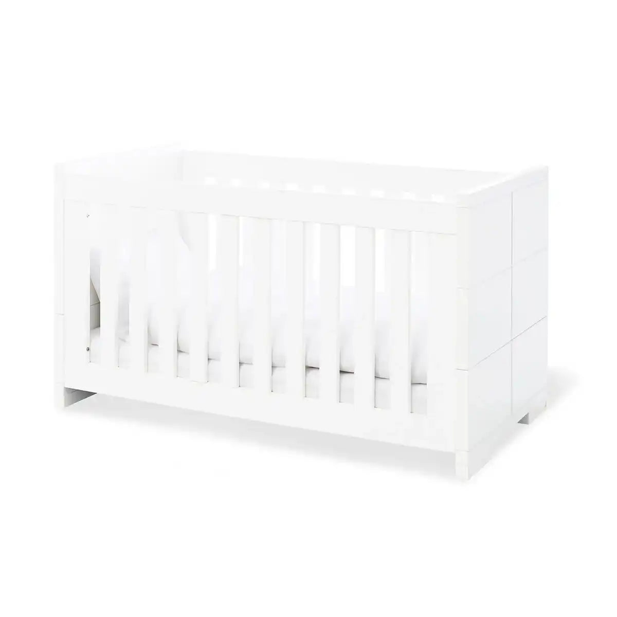 Starterset 'Polar' extrabreit, inkl. Wandregal
3-teilig: Kinderbett, extra breite Wickelkommode, Wandregal - HomeDesign Knaus