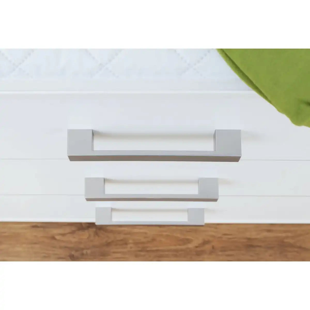 Starterset „Viktoria“ breit2-teilig: Kinderbett, breite Wickelkommode - HomeDesign Knaus