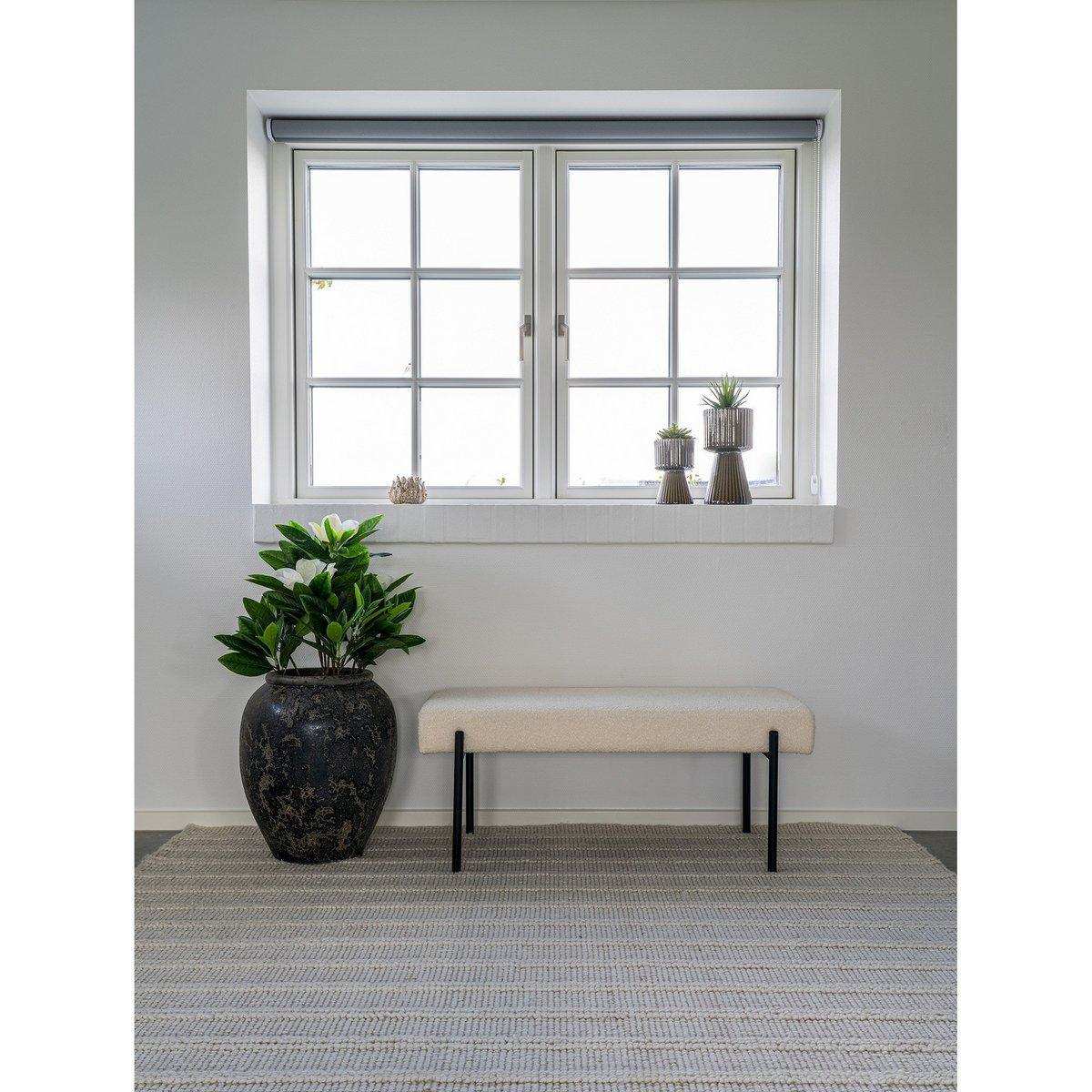 Swindon Bank – Bank aus Bouclé, weiß mit schwarzen Beinen, 100 x 36 x 42,5 cm, HN1232 - HomeDesign Knaus