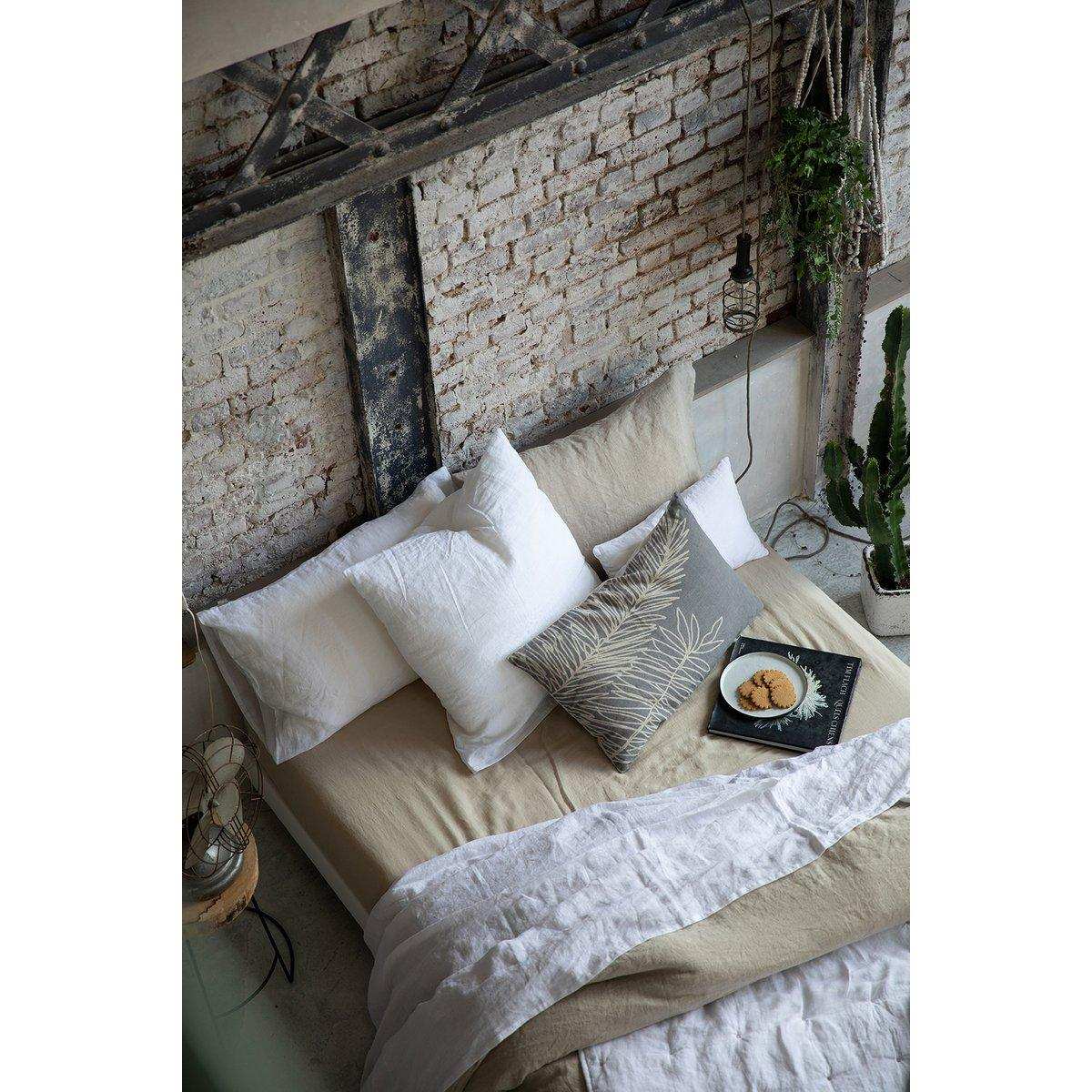 Weißes Zephyr Flachbettlaken 240 x 300 - HomeDesign Knaus