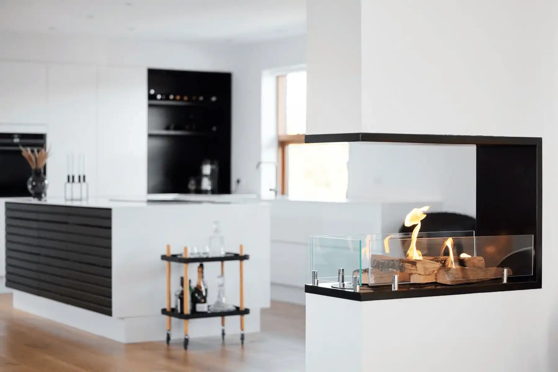3-seitiger Raumteiler Bio-Ethanol Einbaukamin Wandkamin W-Lan - HomeDesign Knaus