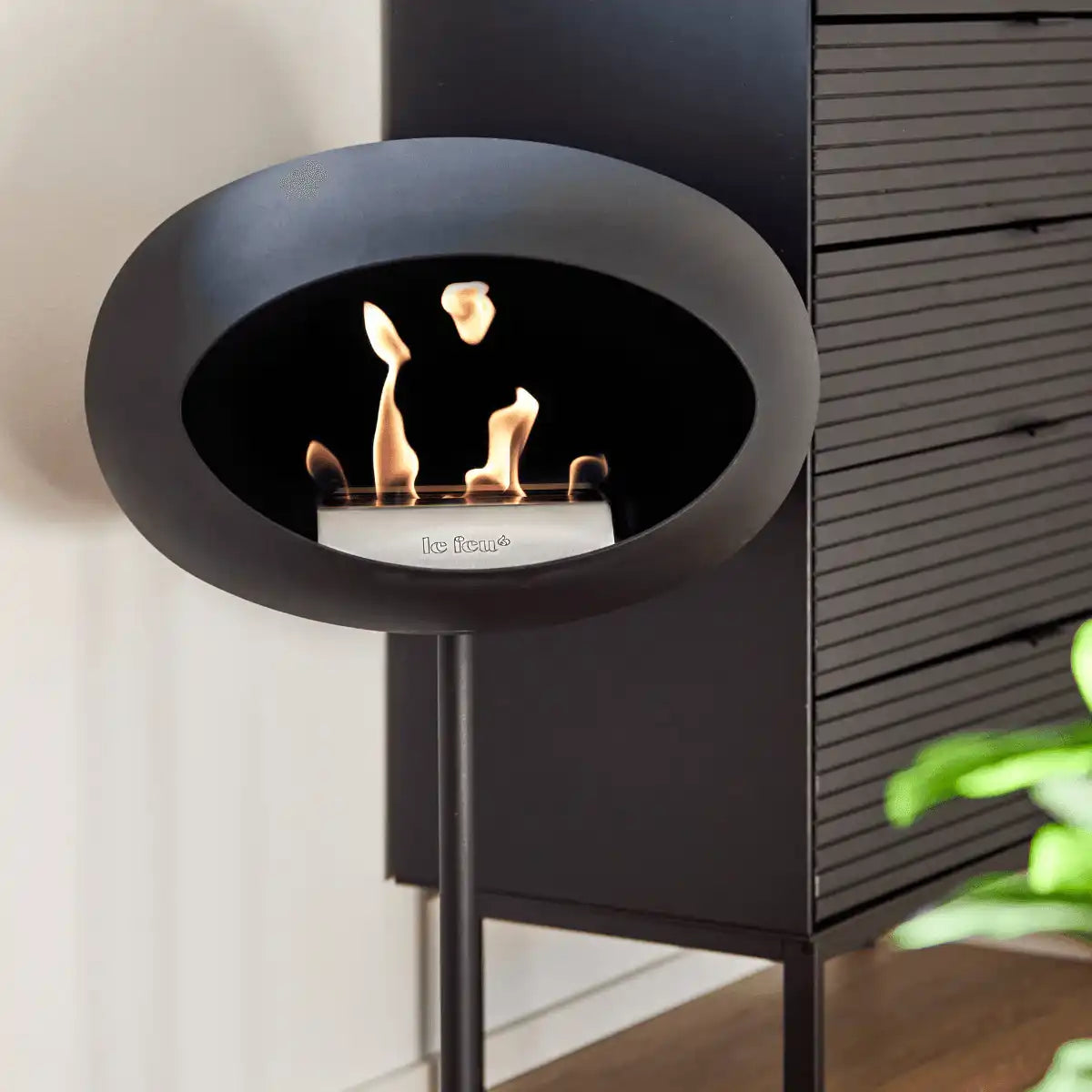 Bio-Kamin Ground Steel Low Schwarz Edelstahl Freistehen - HomeDesign Knaus