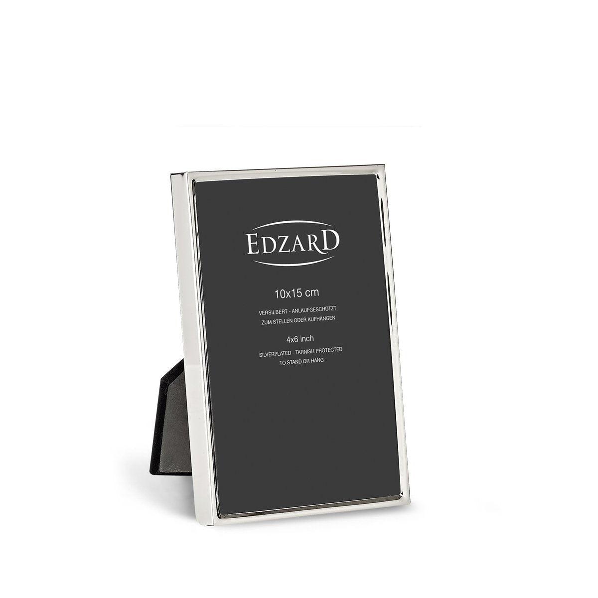 EDZARD Fotorahmen Otto für Foto 10 x 15 cm edel versilbert, anlaufgeschützt, mit 2 Aufhängern - HomeDesign Knaus