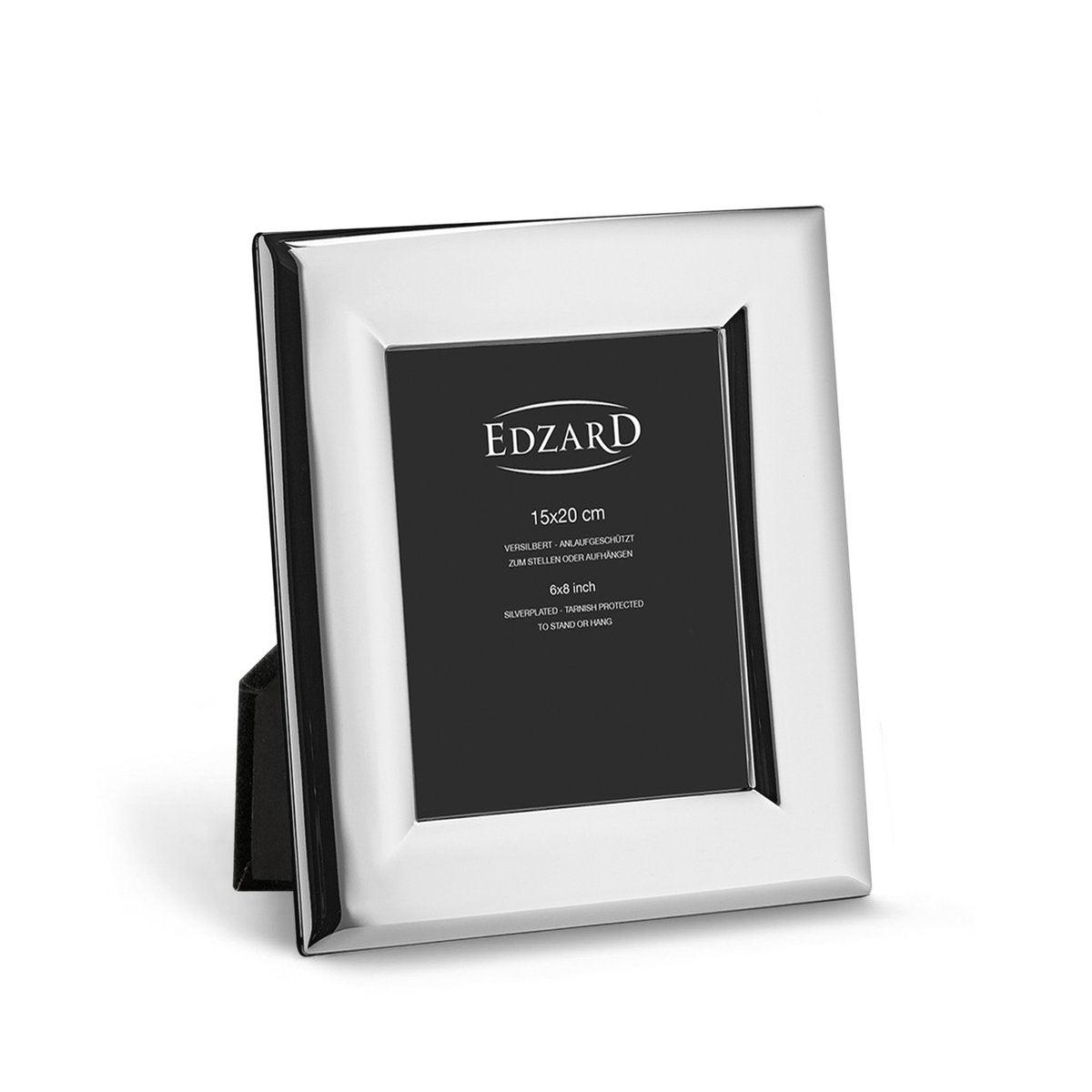 EDZARD Fotorahmen Positano für Foto 15 x 20 cm, edel versilbert, anlaufgeschützt, mit 2 Aufhängern - HomeDesign Knaus