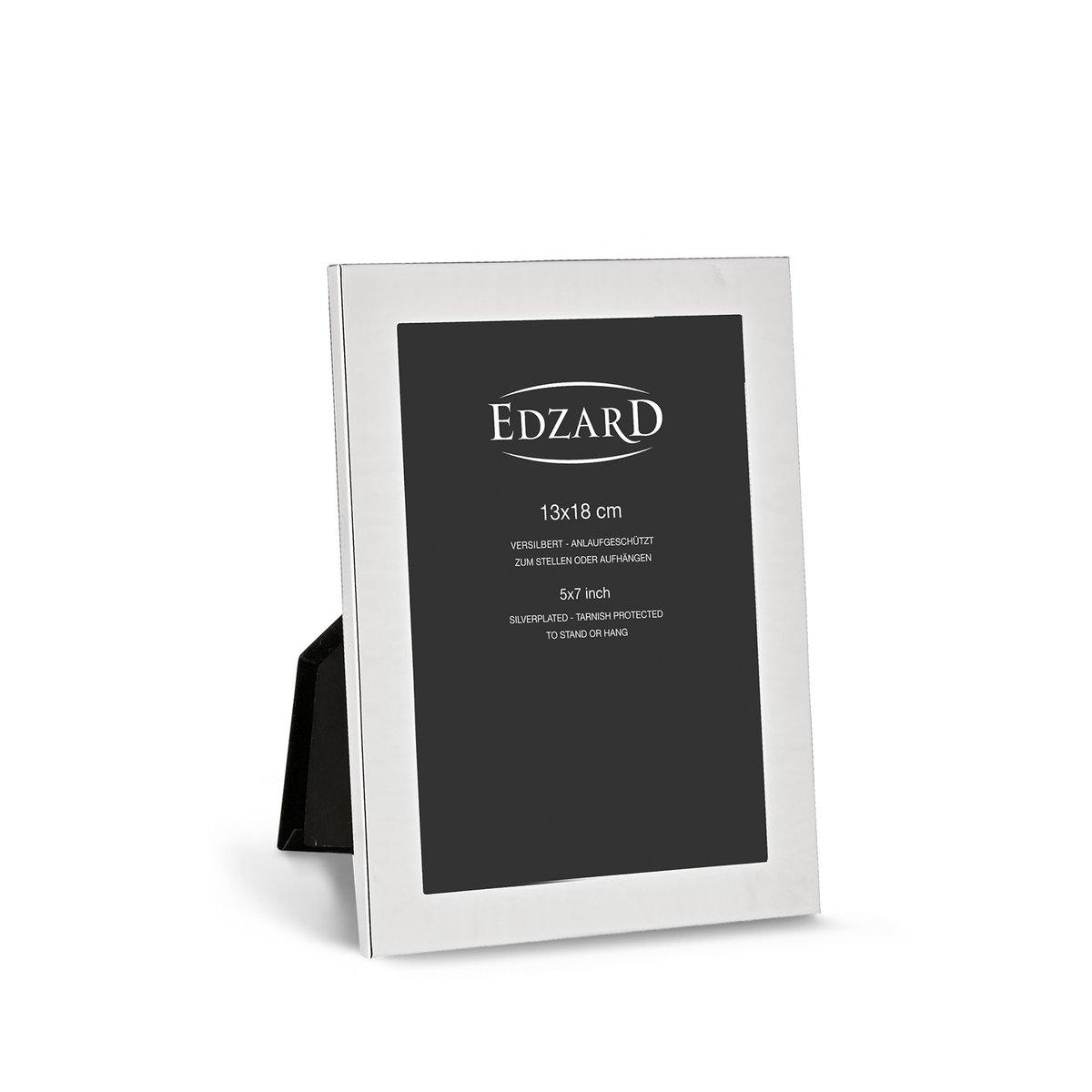 EDZARD Fotorahmen Prato für Foto 13 x 18 cm, edel versilbert, anlaufgeschützt, mit 2 Aufhängern - HomeDesign Knaus