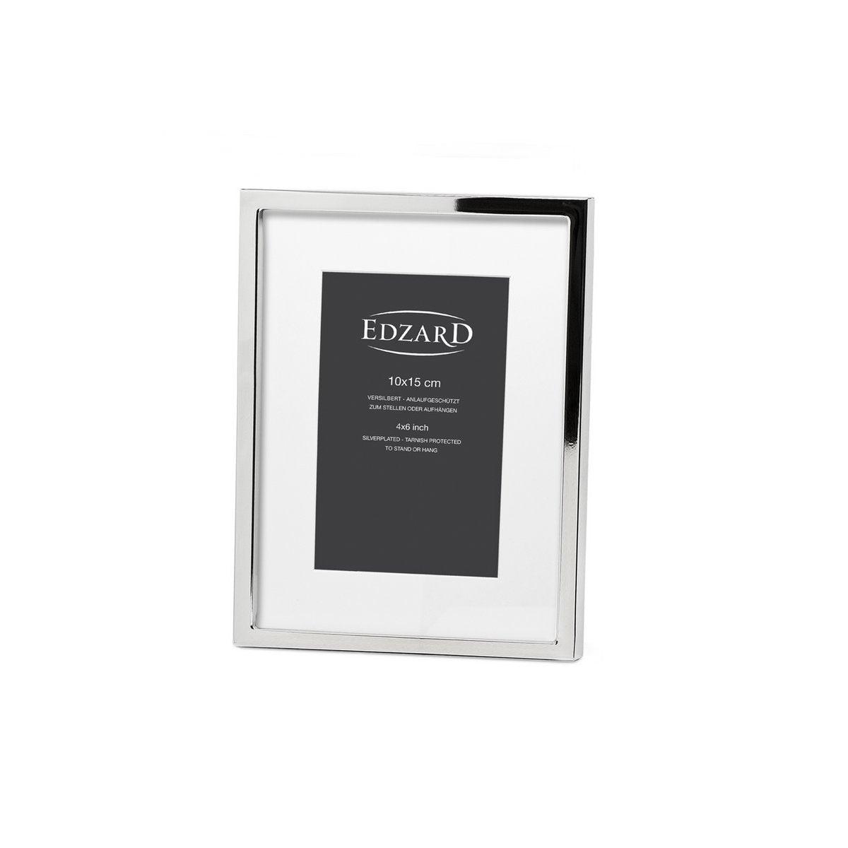 EDZARD Fotorahmen Rivoli für Foto 10 x 15 cm, edel versilbert, anlaufgeschützt, mit 2 Aufhängern - HomeDesign Knaus