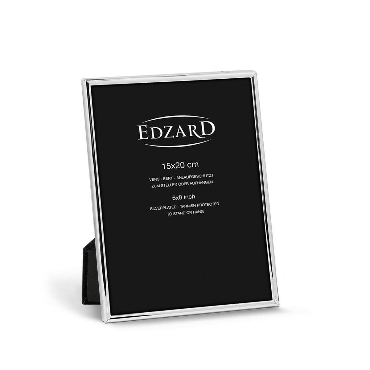 EDZARD Fotorahmen Bilderrahmen Genua für Foto 15 x 20 cm, edel versilbert, anlaufgeschützt, 2 Aufhänger - HomeDesign Knaus