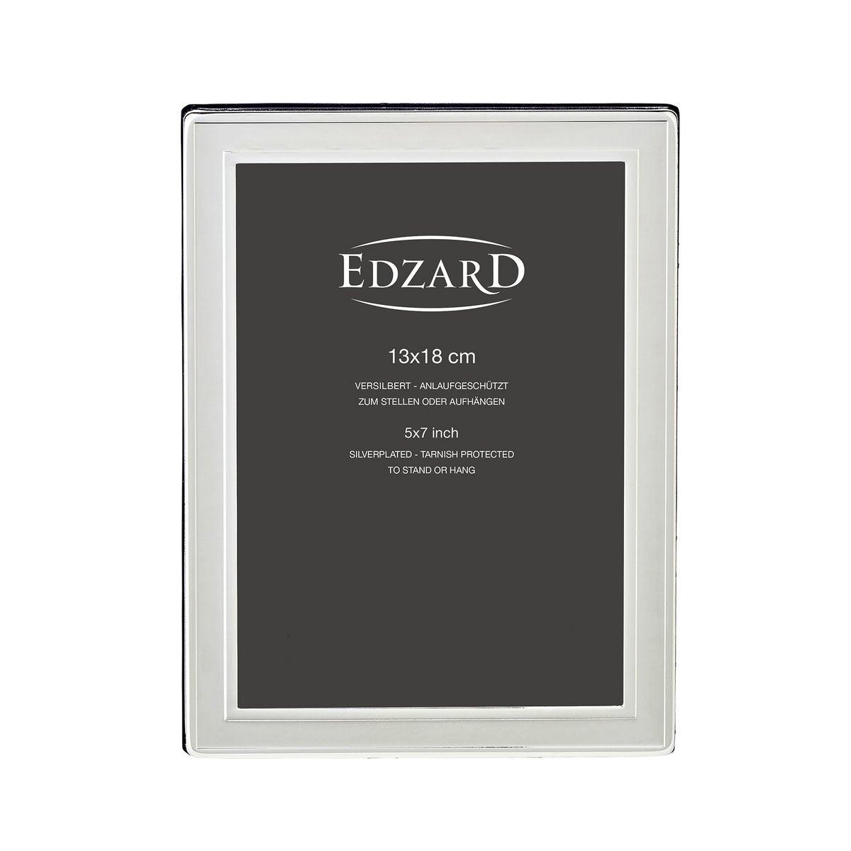 EDZARD Fotorahmen Bilderrahmen Nardo für Foto 13 x 18 cm, edel versilbert, anlaufgeschützt, 2 Aufhänger - HomeDesign Knaus