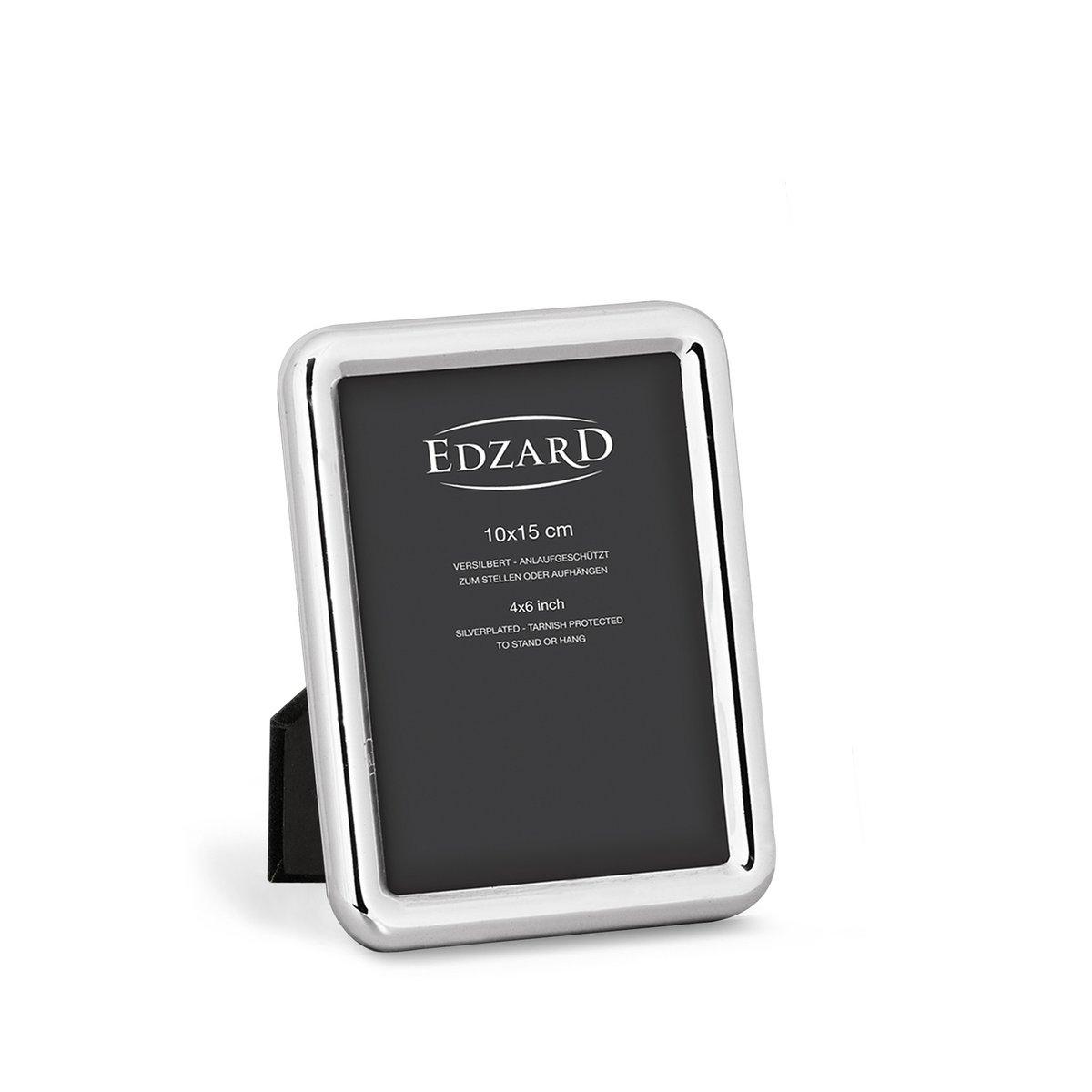 EDZARD Fotorahmen Como für Foto 10 x 15 cm, edel versilbert, anlaufgeschützt, mit 2 Aufhängern - HomeDesign Knaus