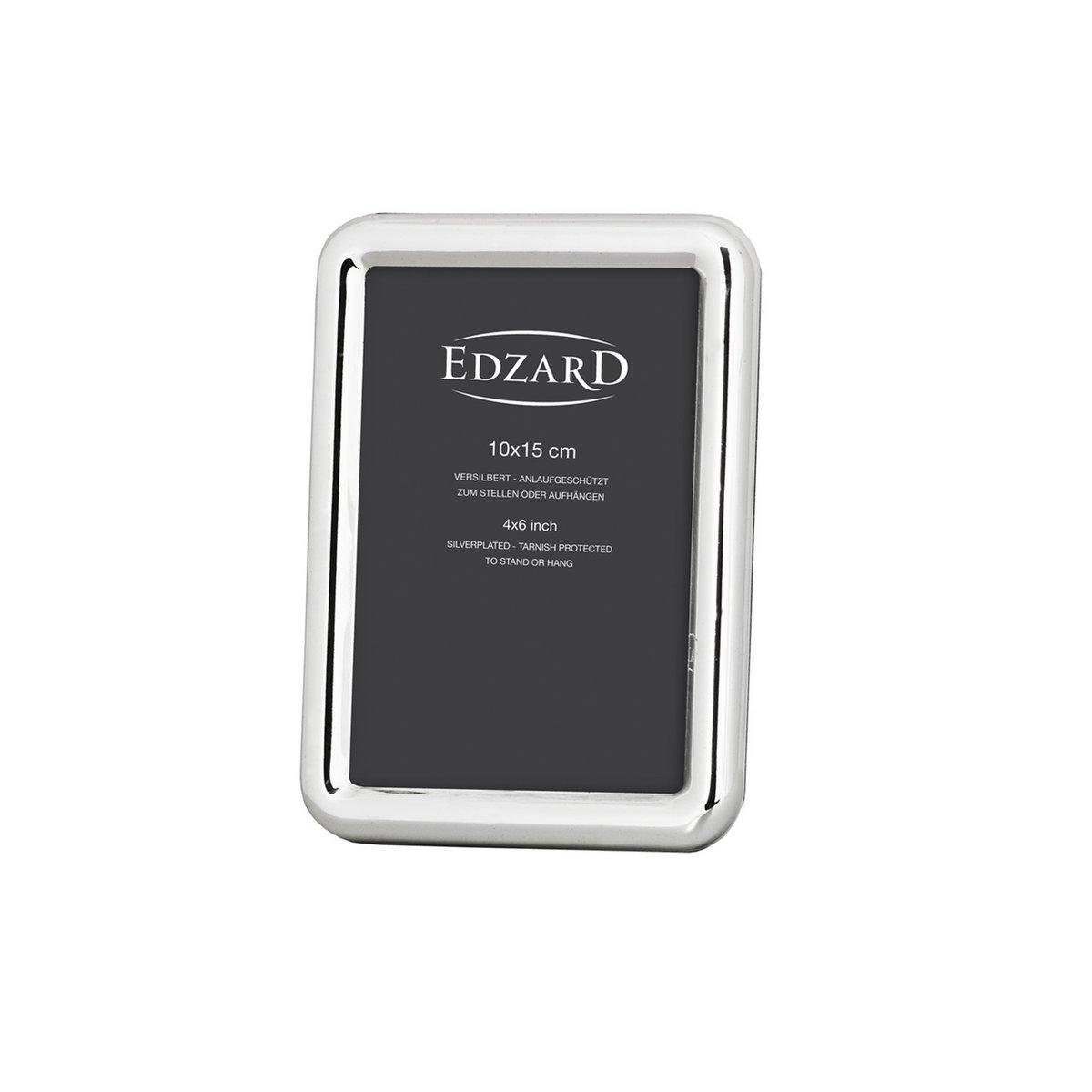 EDZARD Fotorahmen Como für Foto 10 x 15 cm, edel versilbert, anlaufgeschützt, mit 2 Aufhängern - HomeDesign Knaus